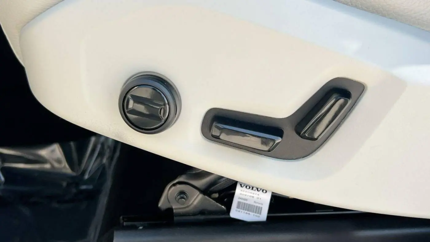 2025 Volvo XC90 YV4H60PE4S1303554