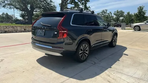 2022 Volvo XC90 - Images - 4