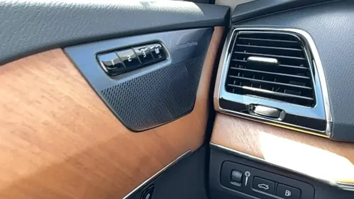 2022 Volvo XC90 - Images - 19