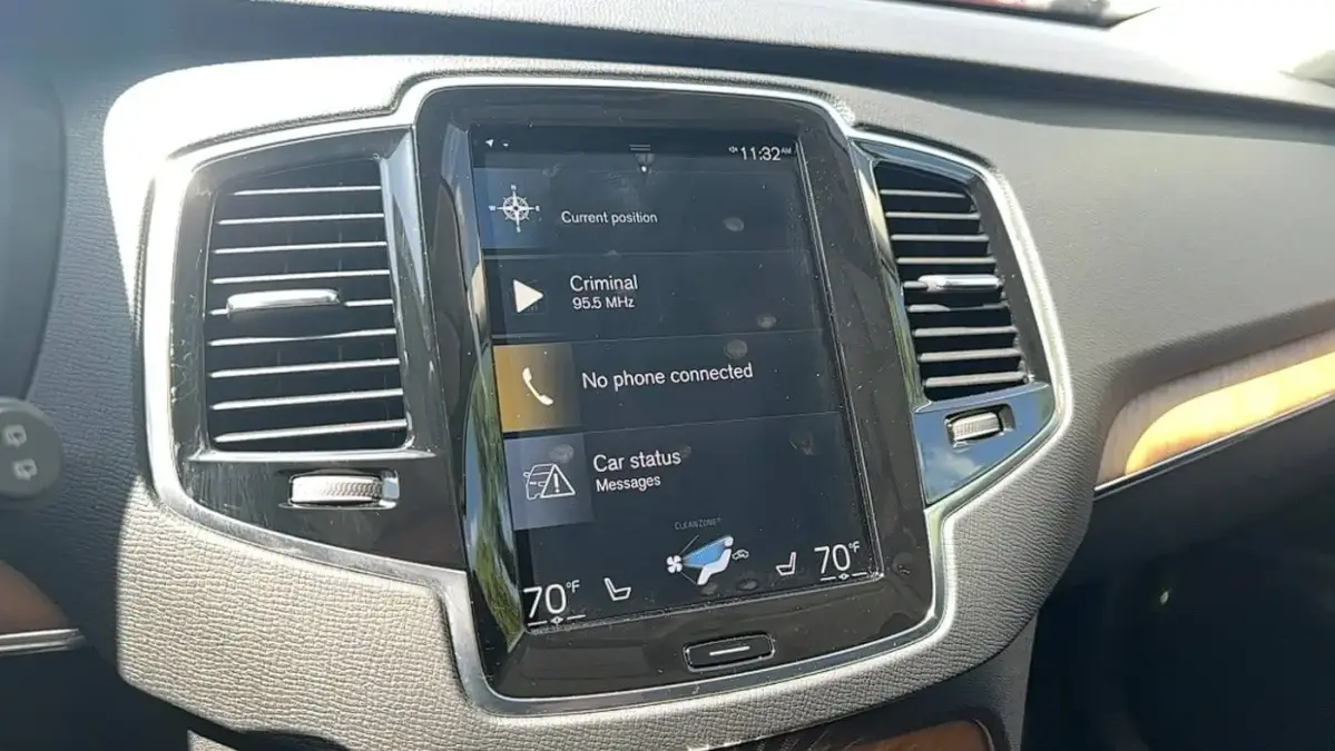 2022 Volvo XC90 - Images - 22