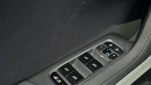 2022 Polestar 2 - Images - 29