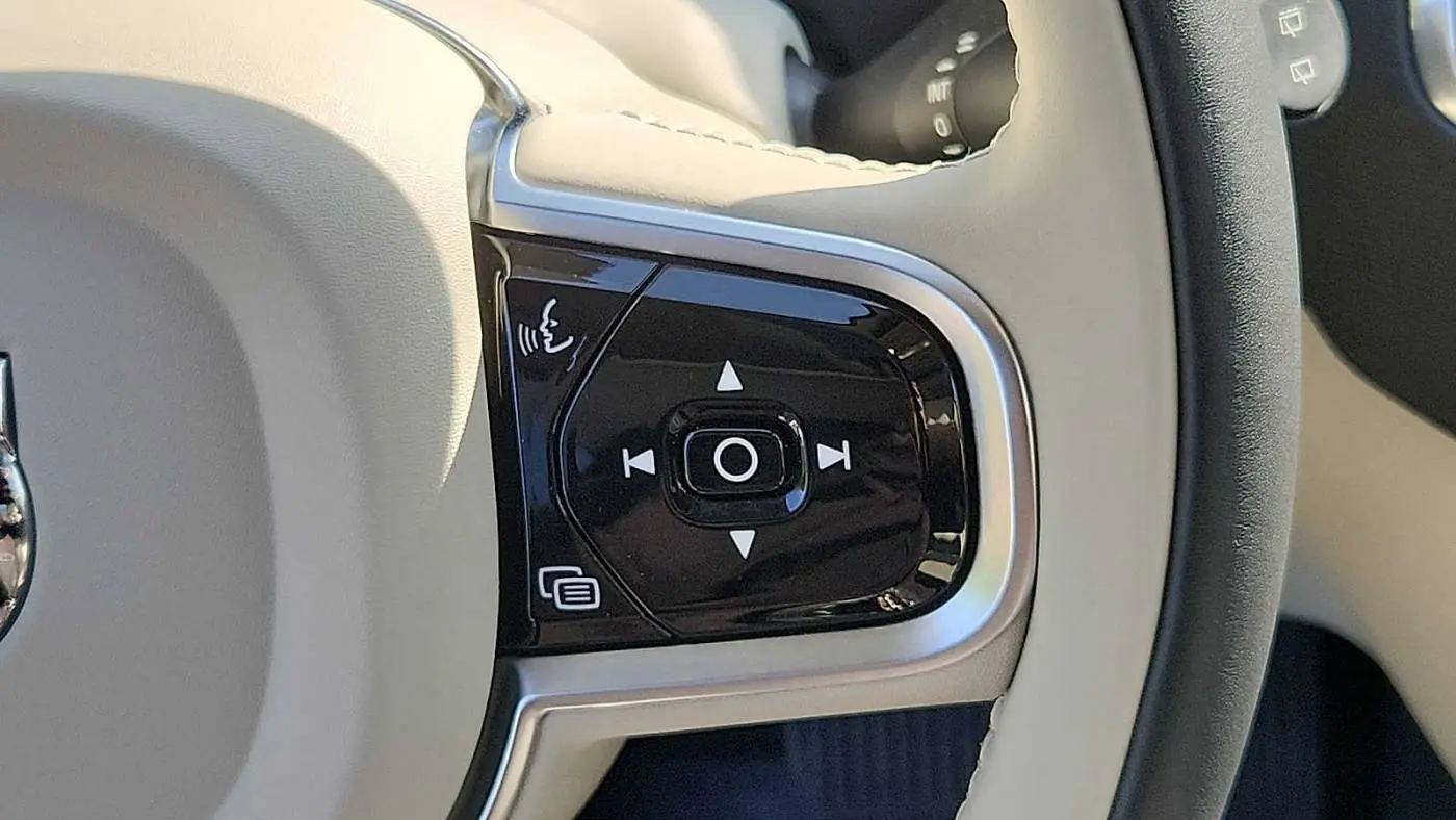 2023 Volvo XC90 YV4H60CW4P1953782
