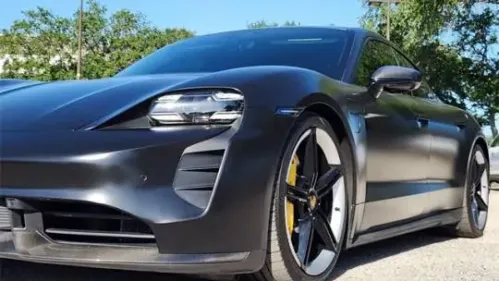 2022 Porsche Taycan - Images - 2