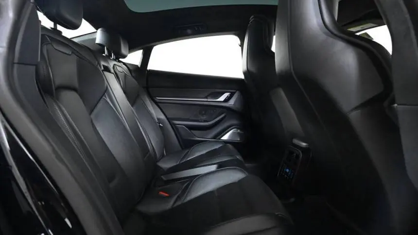 2020 Porsche Taycan WP0AC2Y14LSA70164
