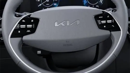 2025 Kia NIRO EV KNDCR3L1XS5140538