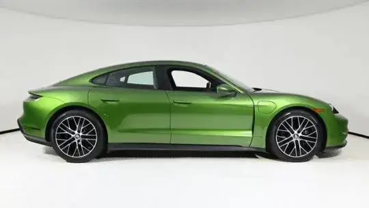 2023 Porsche Taycan - Images - 8