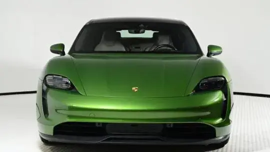 2023 Porsche Taycan - Images - 10