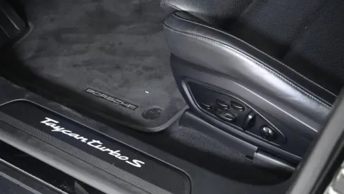 2020 Porsche Taycan WP0AC2Y14LSA70164