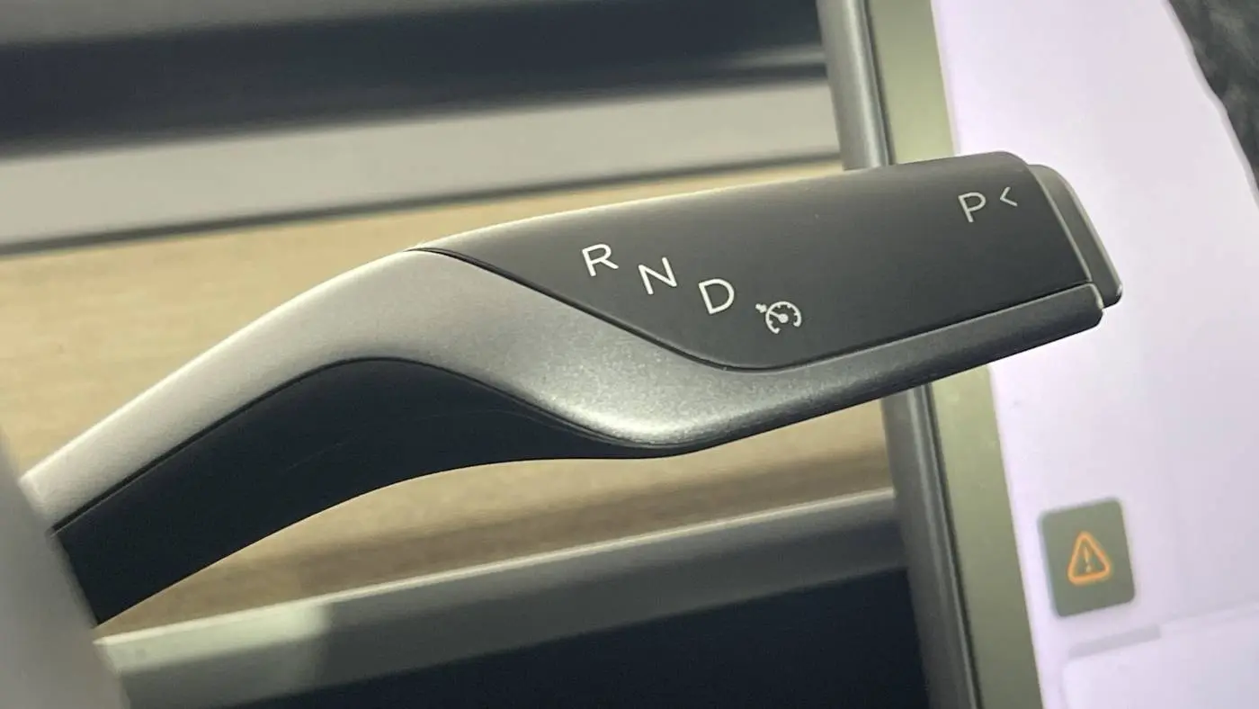 2021 Tesla Model Y 5YJYGDEE3MF268509