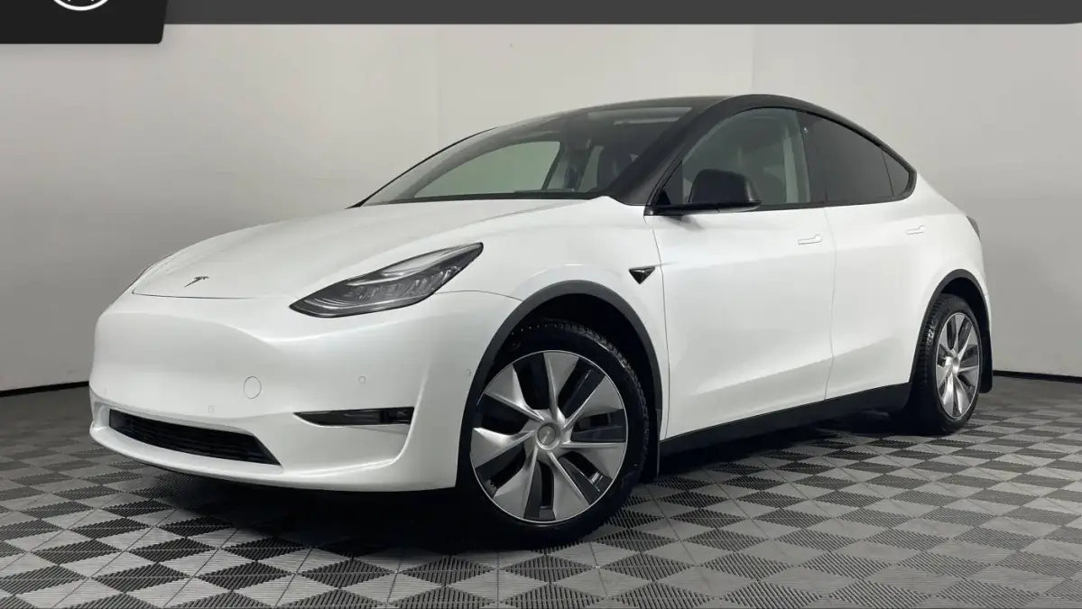 2021 Tesla Model Y 5YJYGDEE3MF268509