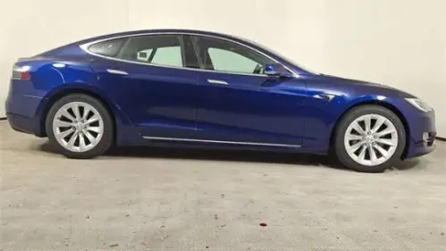 2017 Tesla Model S - Images - 4