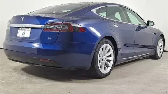 2017 Tesla Model S - Images - 5
