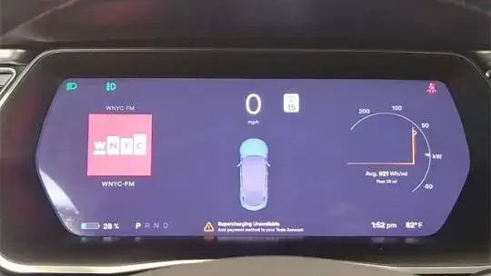 2017 Tesla Model S - Images - 22