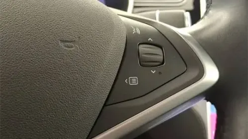 2017 Tesla Model S - Images - 24