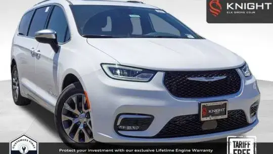 2025 Chrysler Pacifica 2C4RC1N7XSR574236