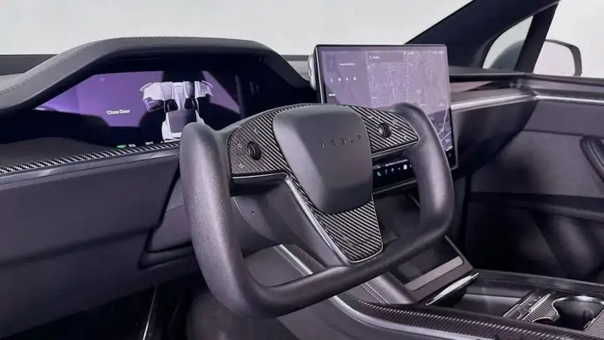 2022 Tesla Model X - Images - 9