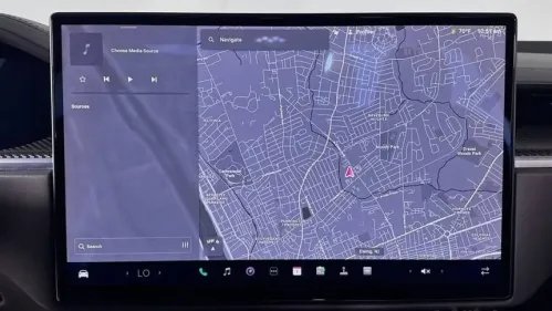 2022 Tesla Model X - Images - 19