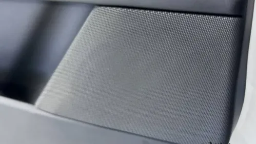 2022 Tesla Model X - Images - 25
