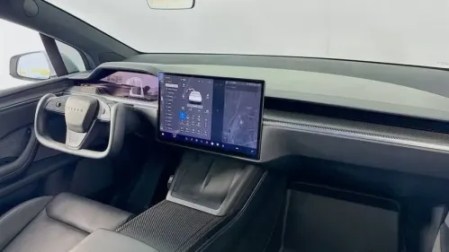 2022 Tesla Model X - Images - 31