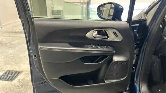 2022 Chrysler Pacifica 2C4RC1S74NR152343