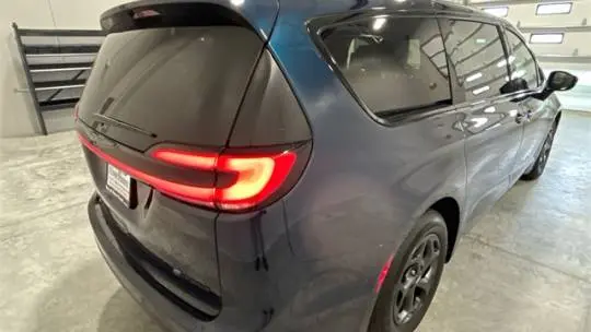 2022 Chrysler Pacifica 2C4RC1S74NR152343
