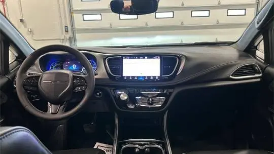 2022 Chrysler Pacifica 2C4RC1S74NR152343