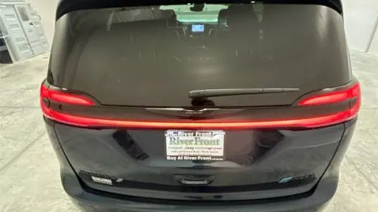 2022 Chrysler Pacifica 2C4RC1S74NR152343