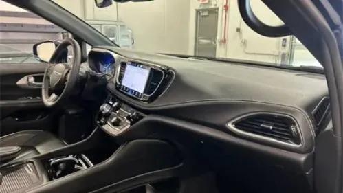 2022 Chrysler Pacifica 2C4RC1S74NR152343