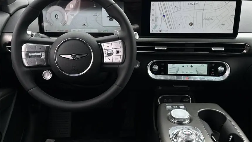 2025 Genesis GV60 KMUKB4SAXSU028235