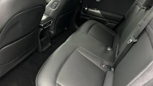 2025 Genesis GV60 KMUKB4SAXSU028235