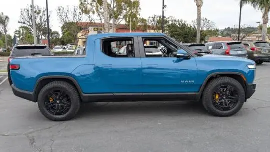 2022 Rivian R1T 7FCTGAALXNN000096