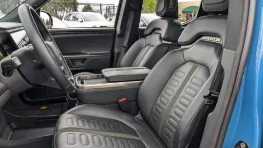 2022 Rivian R1T 7FCTGAALXNN000096
