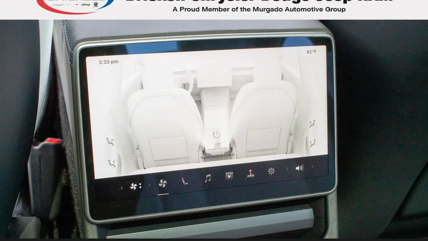 2025 Tesla Model 3 5YJ3E1EA5SF908003