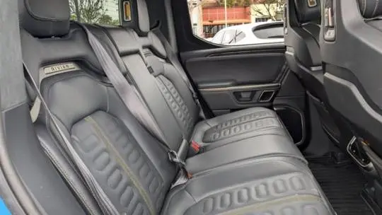 2022 Rivian R1T 7FCTGAALXNN000096