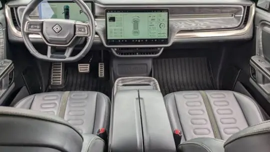 2022 Rivian R1T 7FCTGAALXNN000096