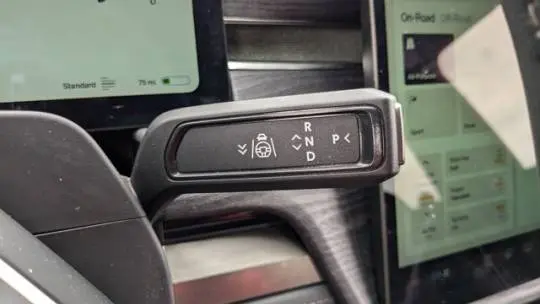 2022 Rivian R1T 7FCTGAALXNN000096