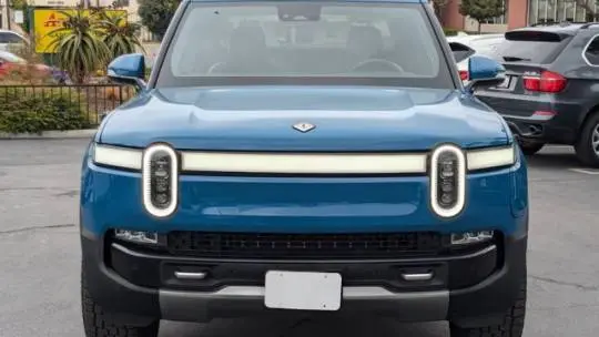 2022 Rivian R1T 7FCTGAALXNN000096