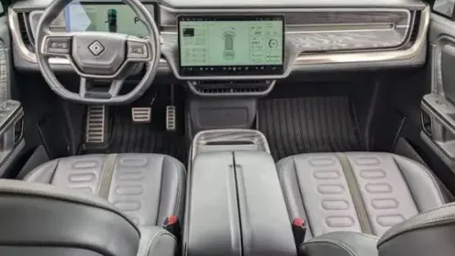 2022 Rivian R1T 7FCTGAALXNN000096