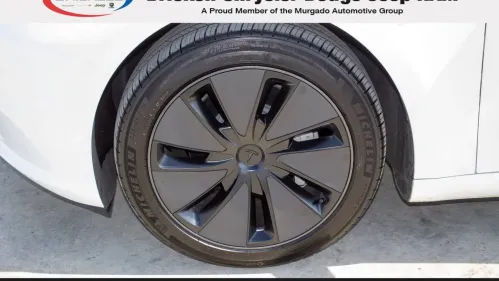 2025 Tesla Model 3 5YJ3E1EA5SF908003