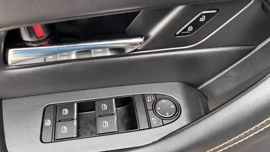 2024 Mazda CX-90 - Images - 12