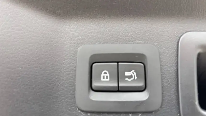 2024 Mazda CX-90 - Images - 32