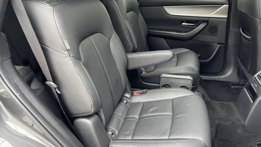 2024 Mazda CX-90 - Images - 35