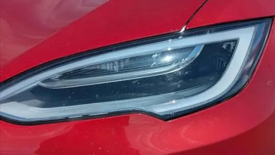 2018 Tesla Model S 5YJSA1E26JF297784