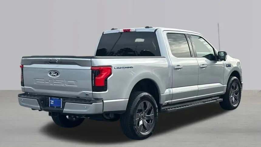 2024 Ford F-150 Lightning 1FT6W3L72RWG20491
