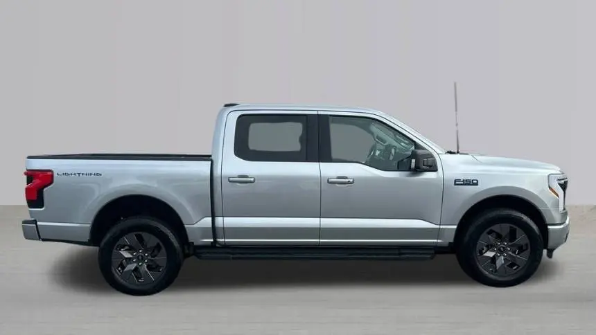 2024 Ford F-150 Lightning 1FT6W3L72RWG20491