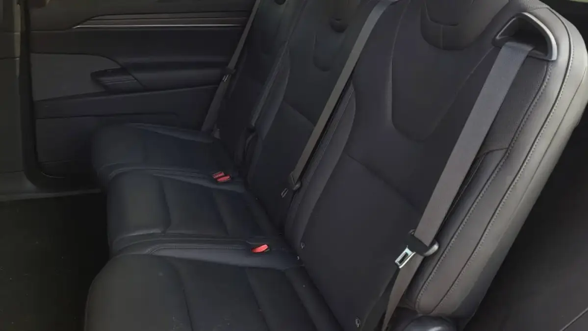 2022 Tesla Model X - Images - 6