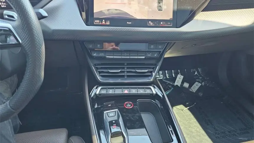 2022 Audi e-tron GT WAUEJBFW8N7006263