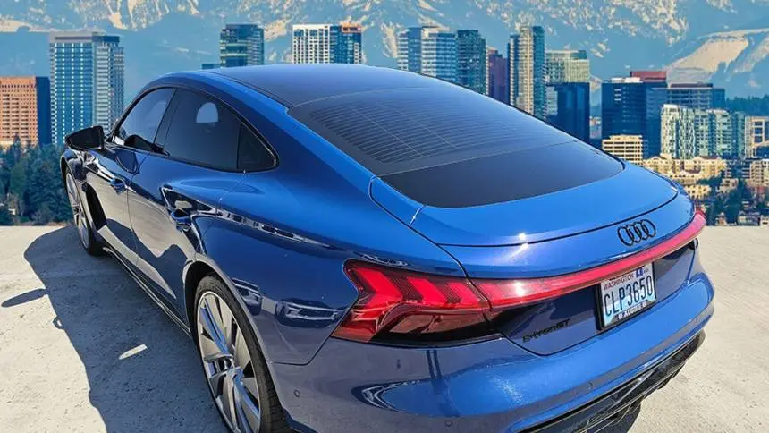 2022 Audi e-tron GT WAUEJBFW8N7006263