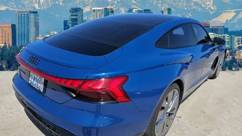 2022 Audi e-tron GT WAUEJBFW8N7006263