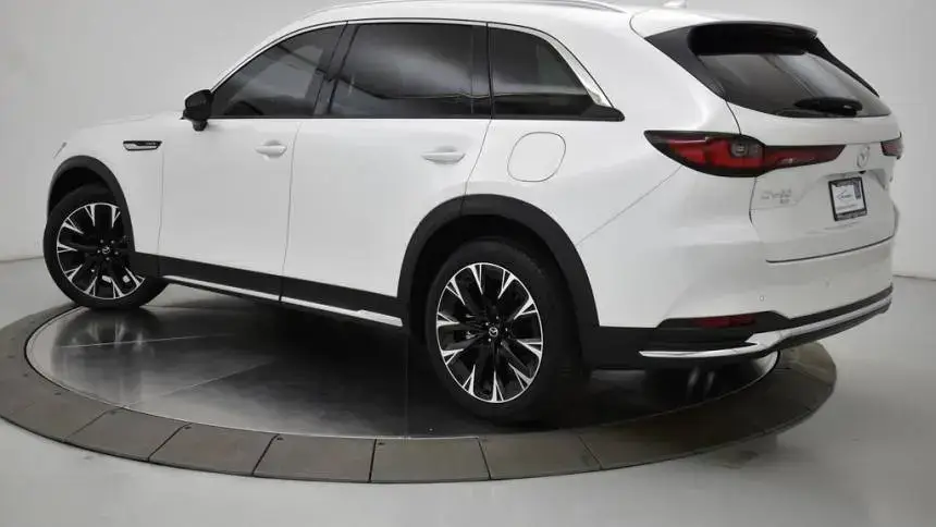 2024 Mazda CX-90 - Images - 5